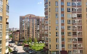 3-х кімн квартира в новобудові поблизу центру